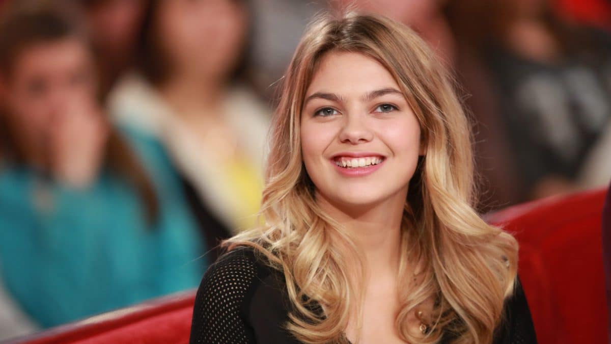 Louane Maman Decouvrez Le Sexe De Son Premier Enfant Petit Journal